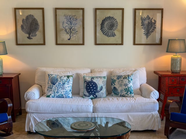 Living Sofa Comfortable sofa seating area